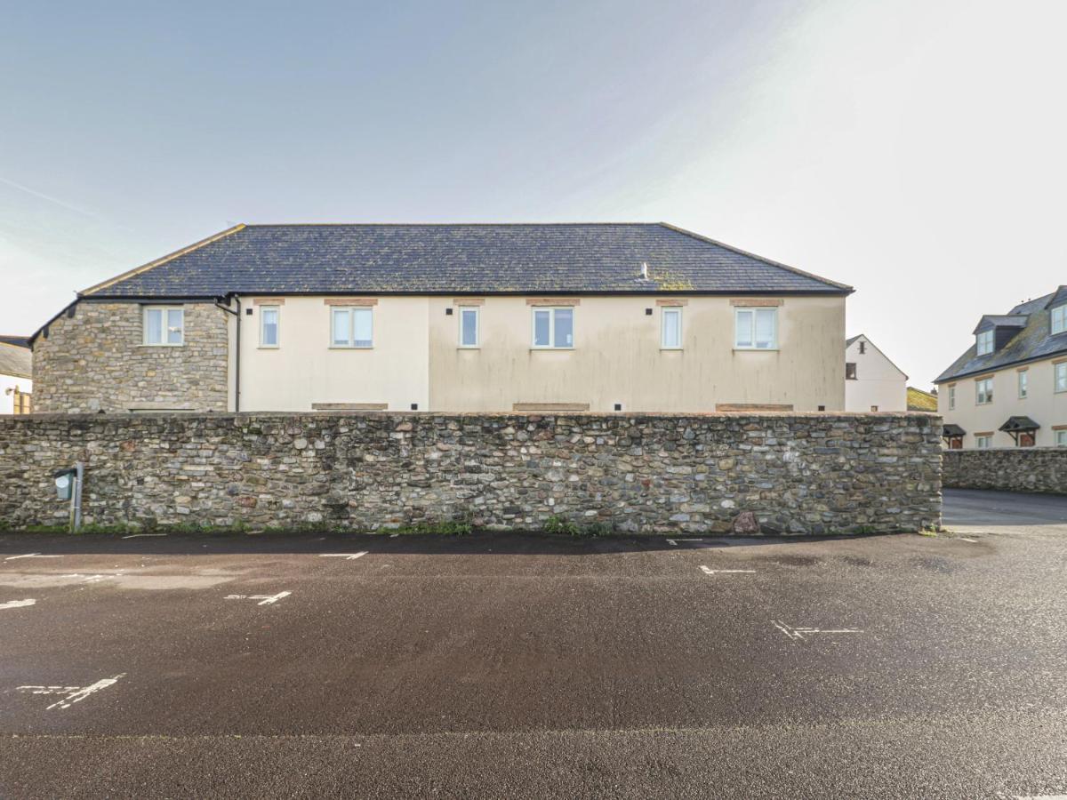 7 Malt House Court Apartment Watchet Bagian luar foto