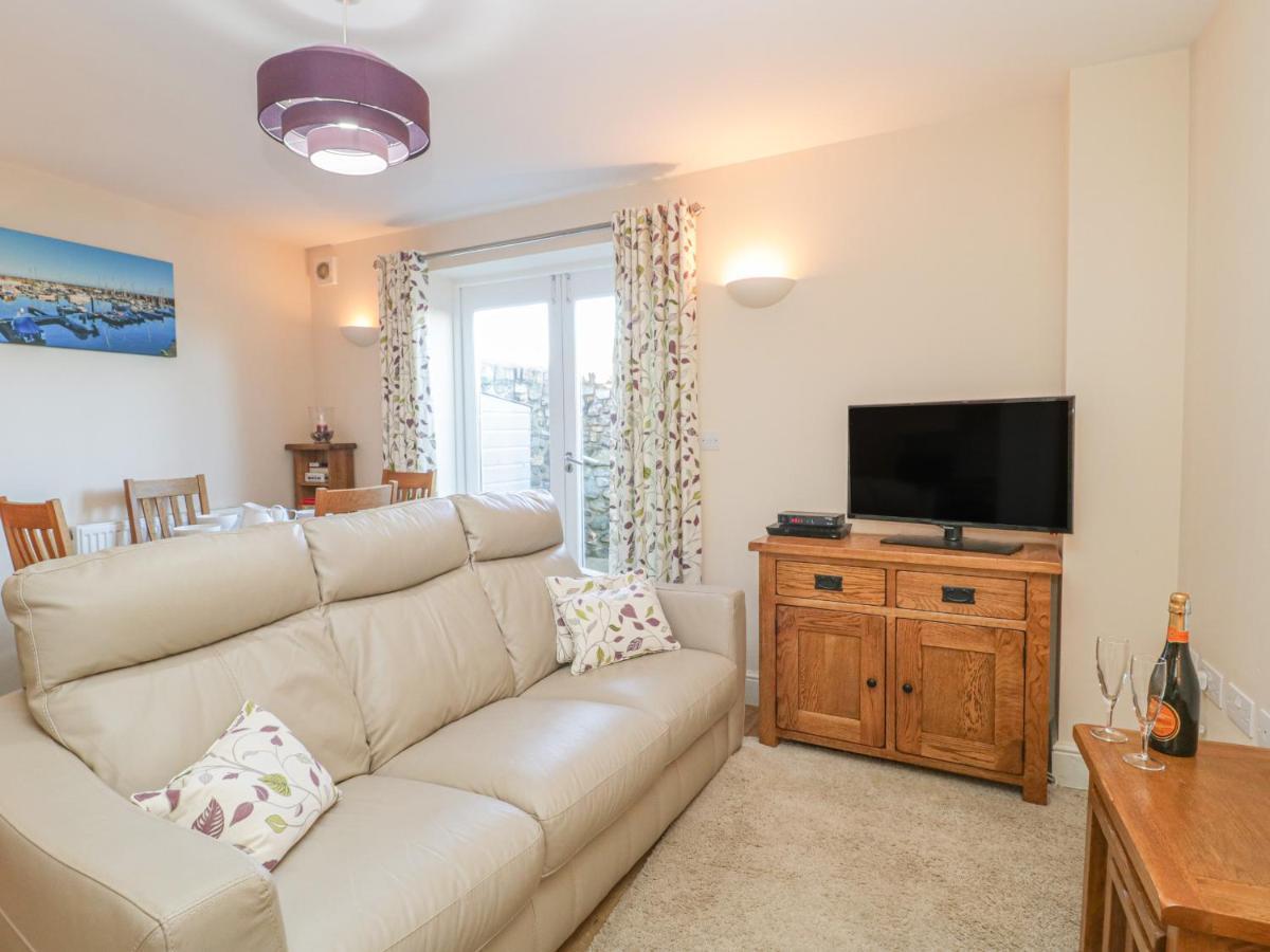 7 Malt House Court Apartment Watchet Bagian luar foto